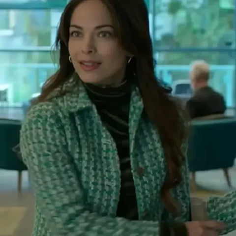 Murder in a Small Town Cassandra Lee Green Jacket