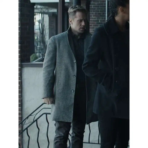 David O’Donnell Reacher S02 Grey Coat