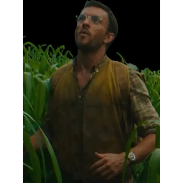 Jonathan Bailey Jurassic World Rebirth Vest