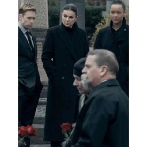 Reacher S02 Karla Dixon Black Coat