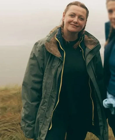 007 Road to a Million Beth Foxwell Green Jacket