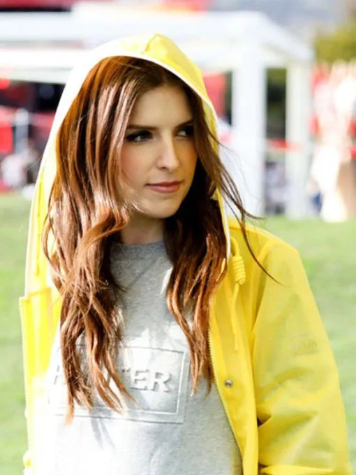 Alice, Darling Anna Kendrick Yellow Jacket