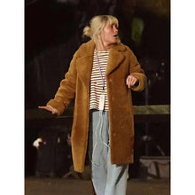 Almut We live in Time Sherpa Brown Coat