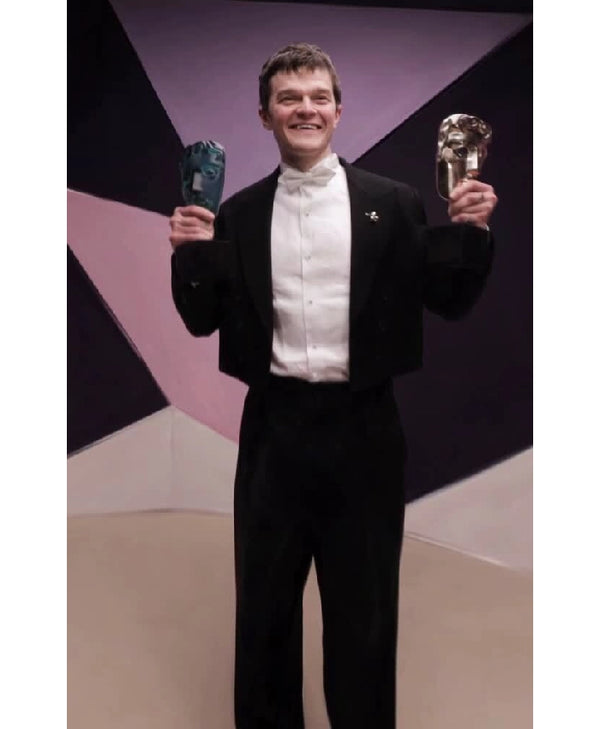 Robert Aramayo Red Carpet 2026 Bafta Awards Suit