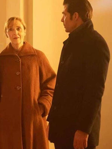 Luke Roman SurrealEstate S02 Black Coat