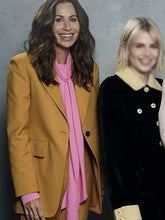 Minnie Driver Chevalier 2022 Blazer