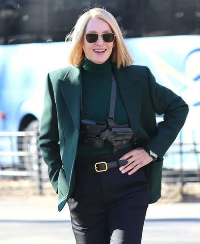Dexter Resurrection S01 Uma Thurman Blazer