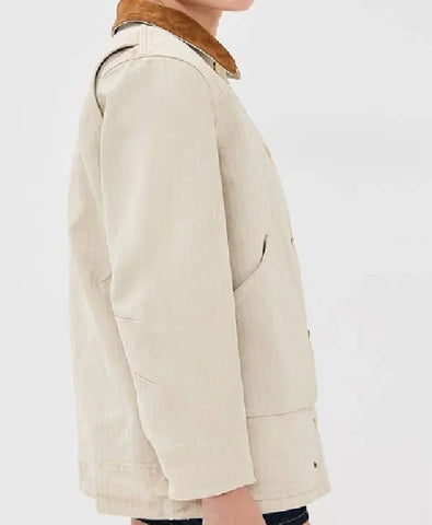 Elsbeth S03 Annaleigh Ashford White Jacket