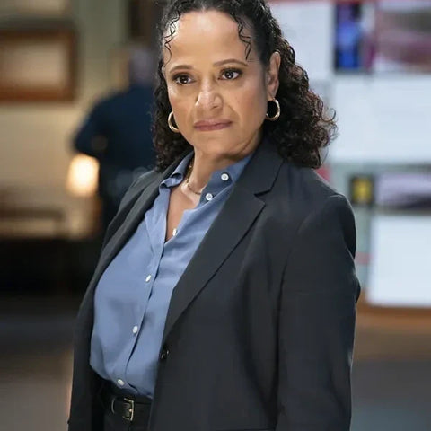 Judy Reyes High Potential S02 Blazer