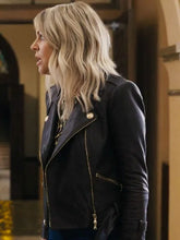 Hacks S03 Kaitlin Olson Black Jacket