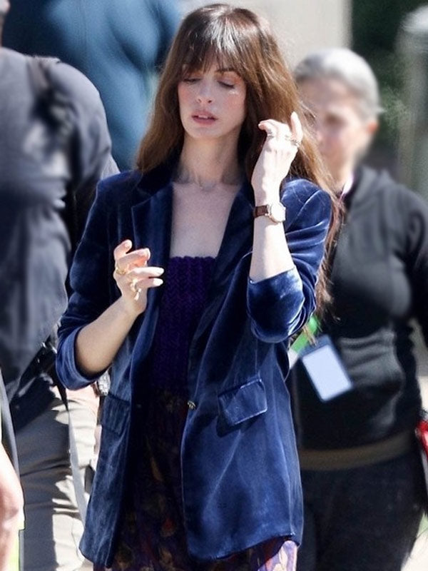 Anne Hathaway The Idea Of You Blue Blazer