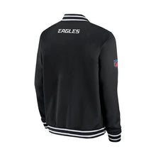 Philadelphia Eagles Sideline Coach Bomber