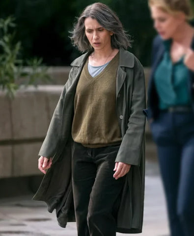 Sara: Woman in the Shadows S01 Sara Morozzi Coat