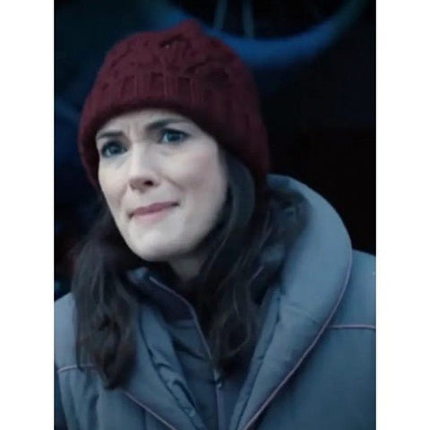Stranger Things S04 Eleven Coat