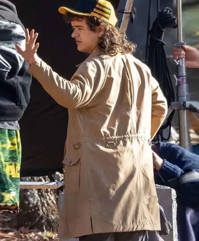 Stranger Things S05 Gaten Matarazzo Coat