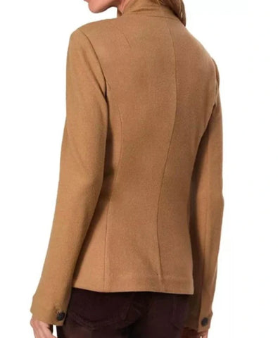 The Waterfront S01 Maria Bello Blazer