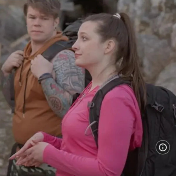 Victoria Mirrer Round the Decay 2025 Pink Hooded Jacket